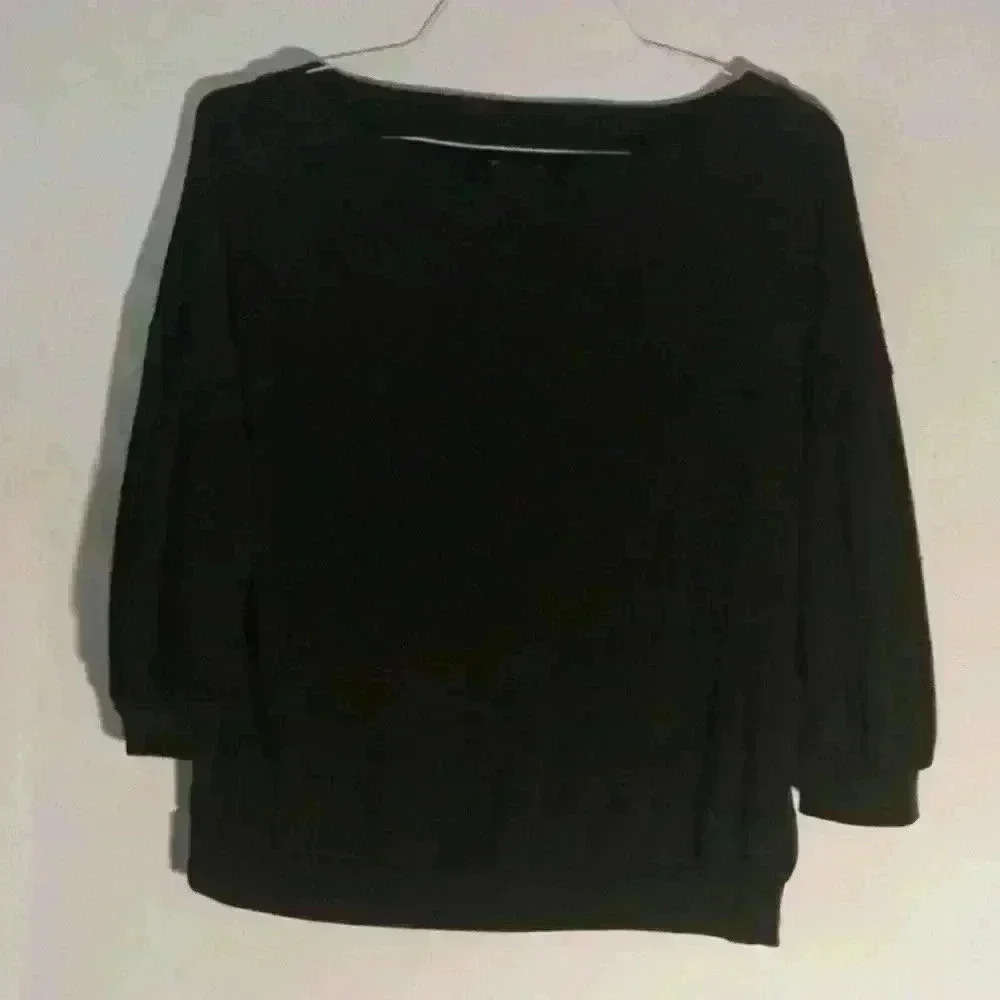 7AVENUE Design Studio Top​